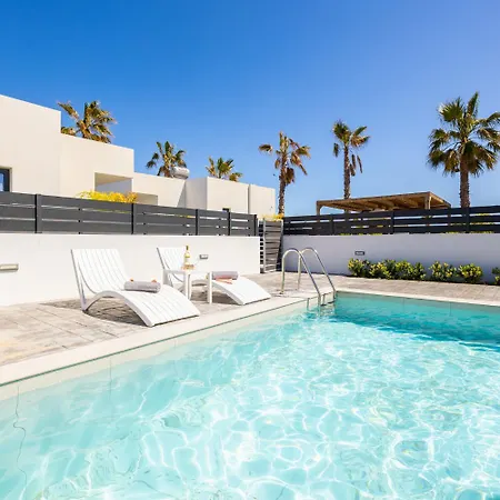 Salty Sun 1 * Kremastí